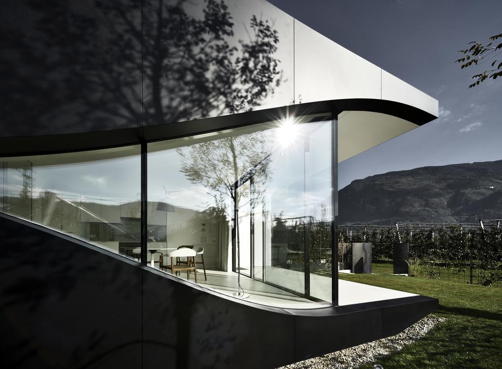 Mirror Houses Bolzano Esterno foto